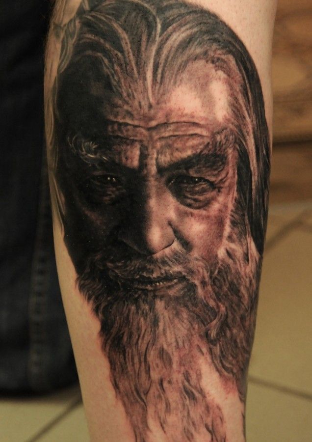 Gandalf Lord Tattoo By Andy Engel Tattoomagz Com Tattoo Designs