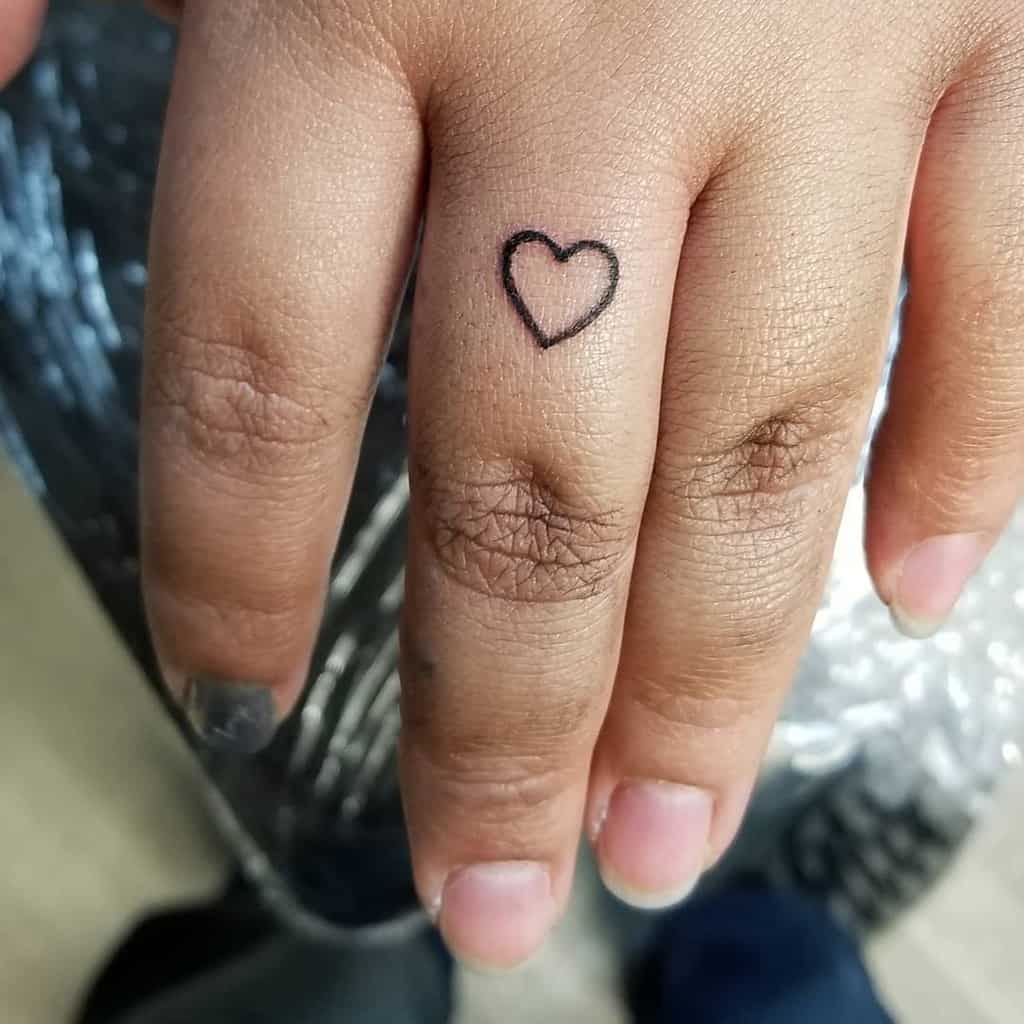 Great Heart Outline Tattoo Ideas