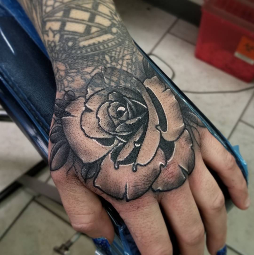 10 Unique Hand Tattoo Ideas for Men to Inspire