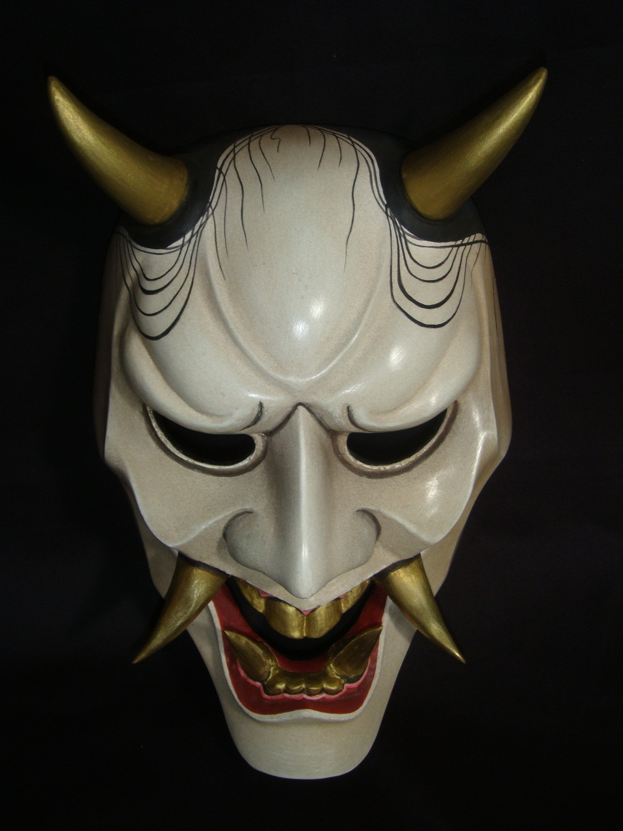 5 Tips for Choosing an Authentic Hannya Mask for Sale