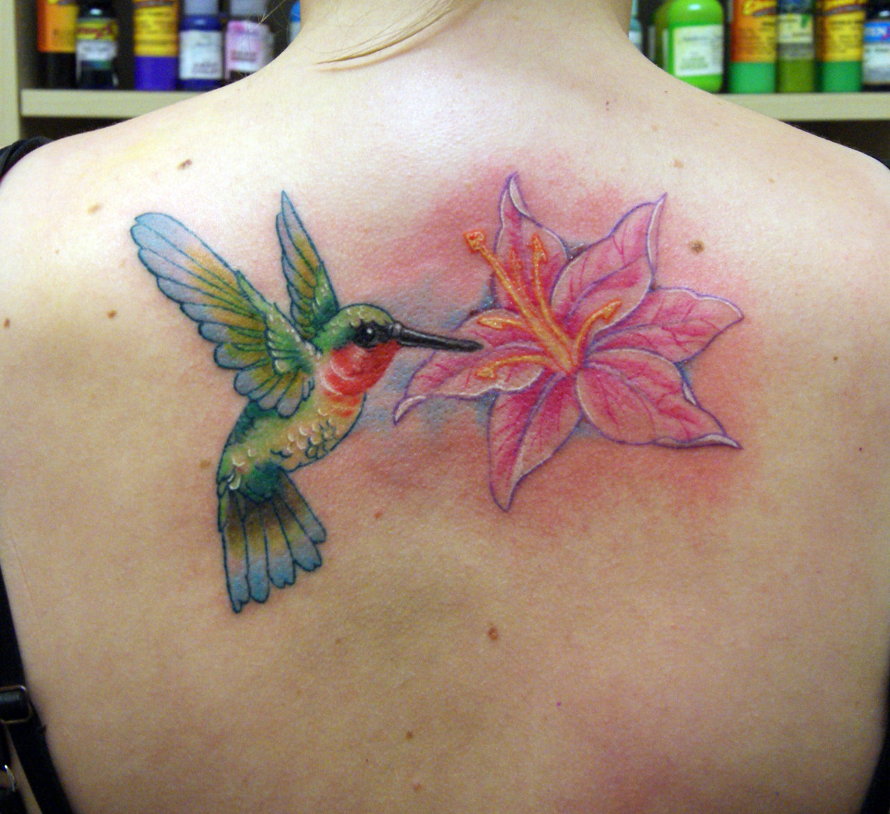 5 Stunning Hummingbird and Flower Tattoo Ideas