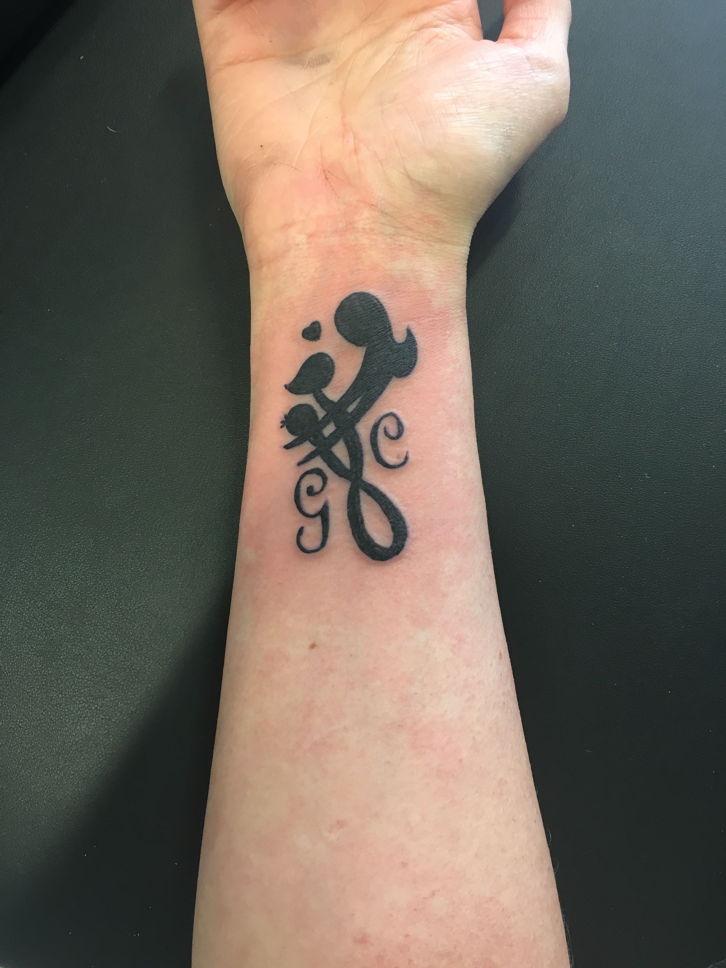 Infinity Mother Of 3 Tattoo: Beautiful Symbolism Revealed