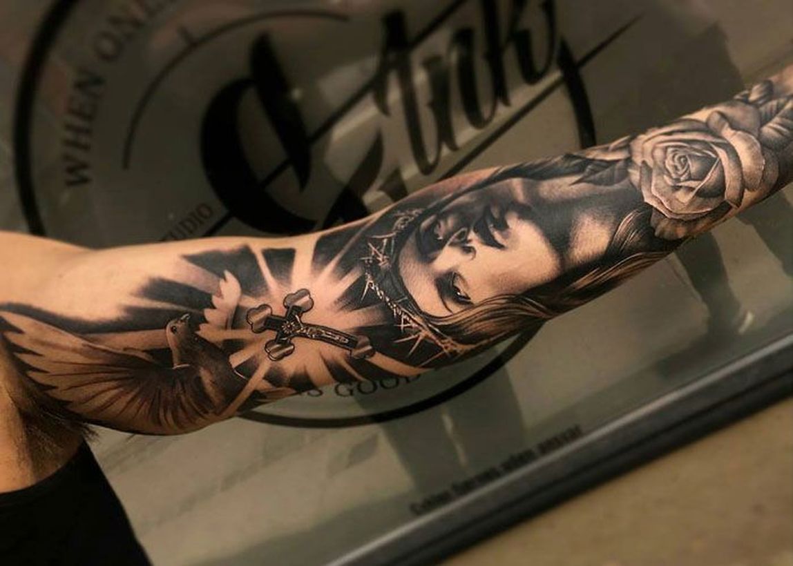 5 Stunning Inner Bicep Tattoo Ideas for Men