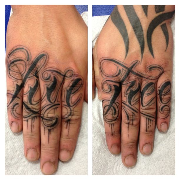 Live Free Knuckle Script Knuckle Tattoos Tattoo Fonts Finger Tattoos