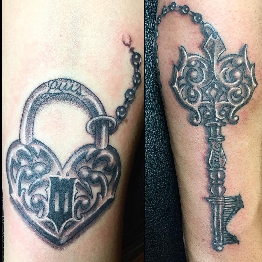 10 Stunning Lock and Key Tattoo Ideas