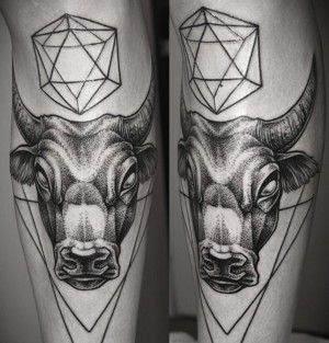 Los Tatuajes De Toros Mas Impresionantes Y Sus Significados Tatuajes Para Mujeres Y Hombres