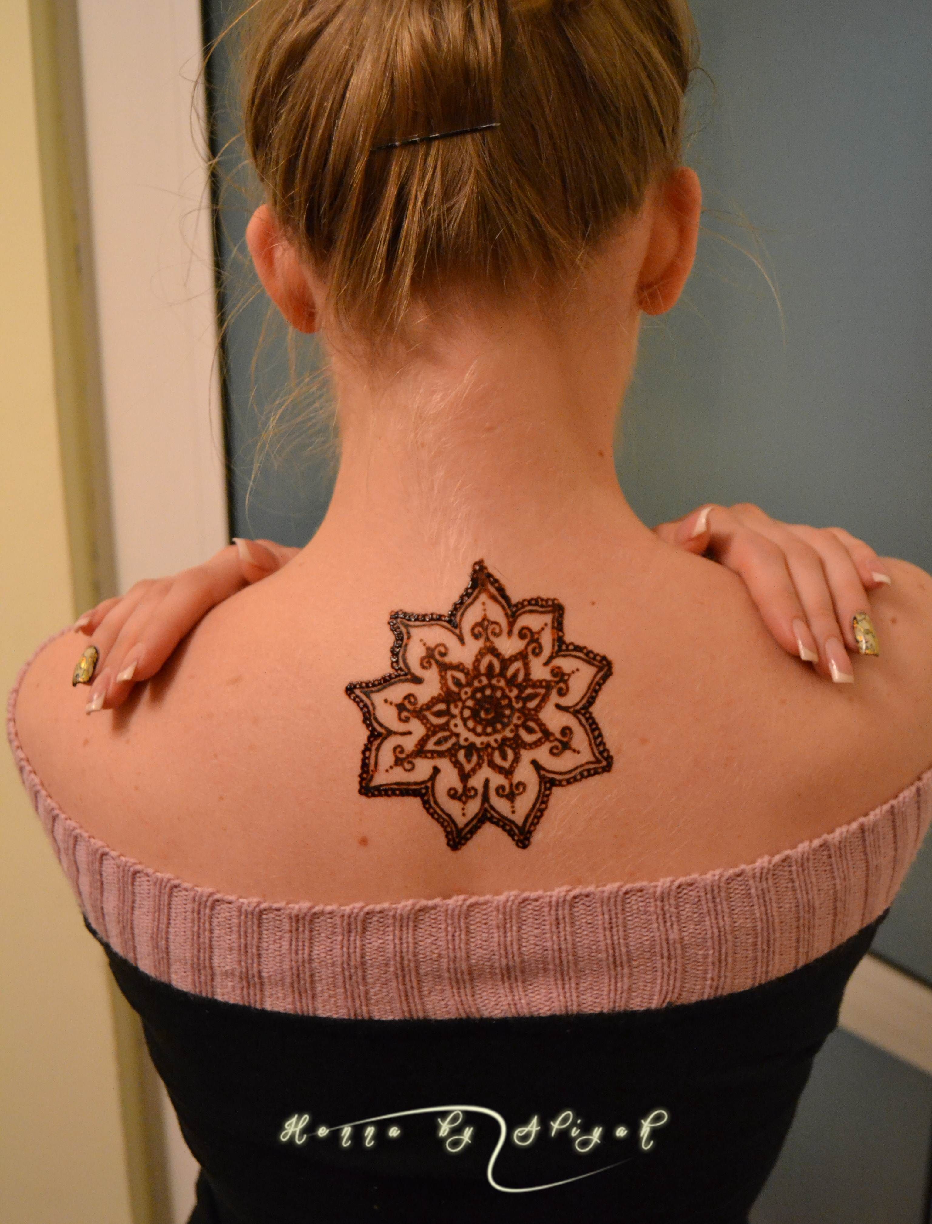 Elegant Lotus Henna Tattoo: Perfect for Fingers