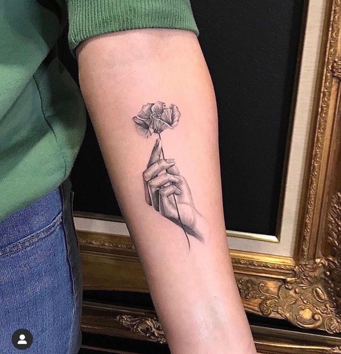 Love This Idea Of A Hand Holding A Poppy Poppy Flower Tattoo