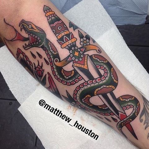 Matthew Houston Snake And Dagger On One Side Of The Forearm Dagas Tattoo Tatuajes