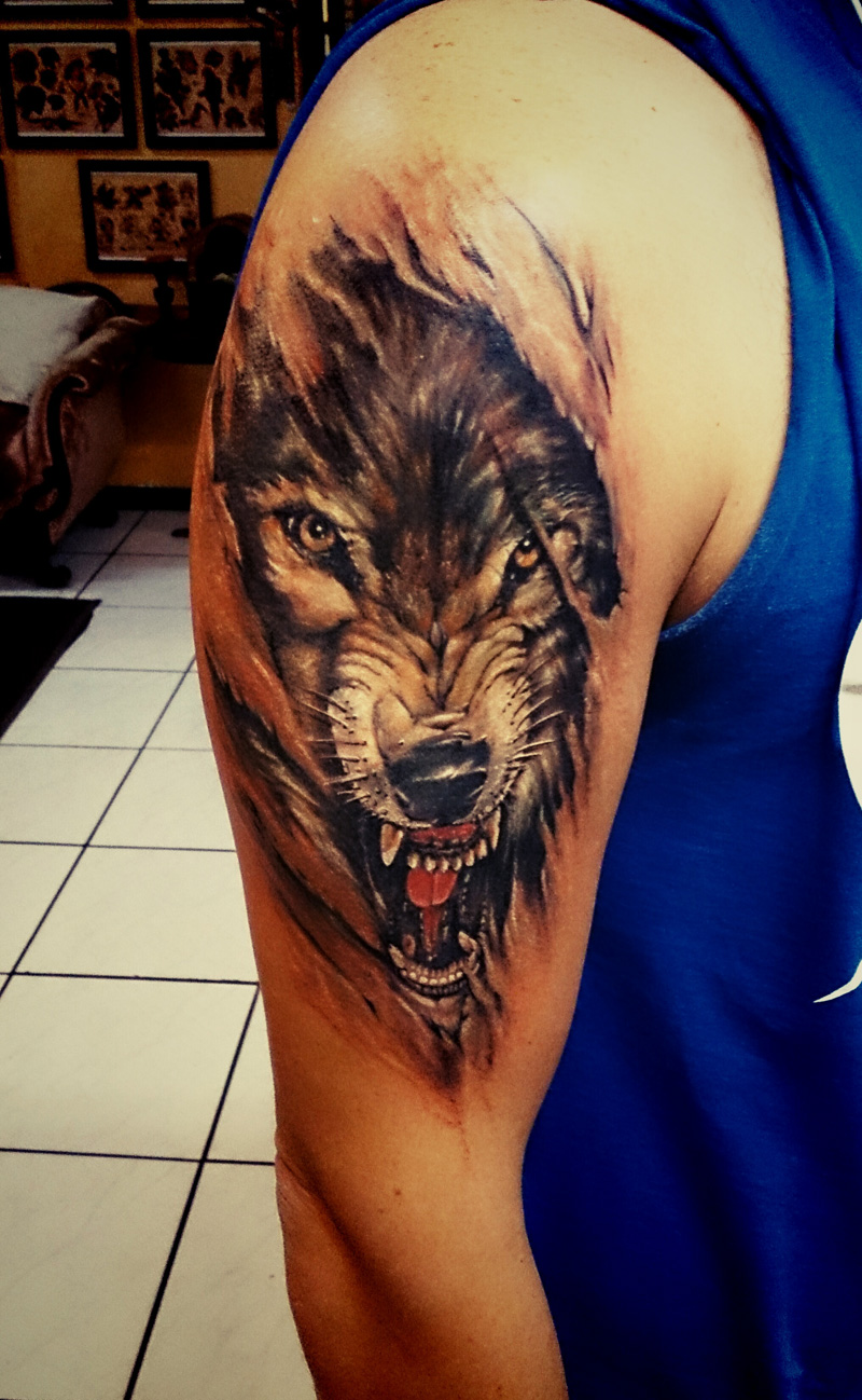 7 Symbolic Meanings Behind Wolf Tattoos