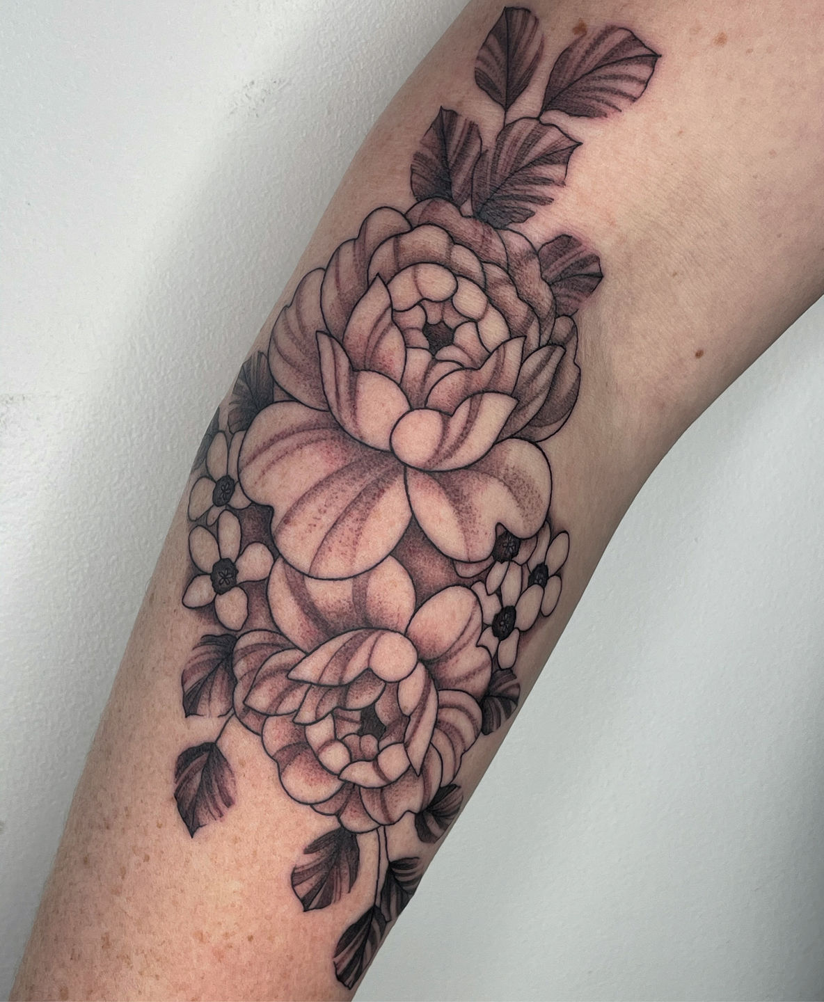 Megancarrolltattoo Floral Bouquet Huntsville Tattoo Artist Huntsville Alabama Alabama Tattoo