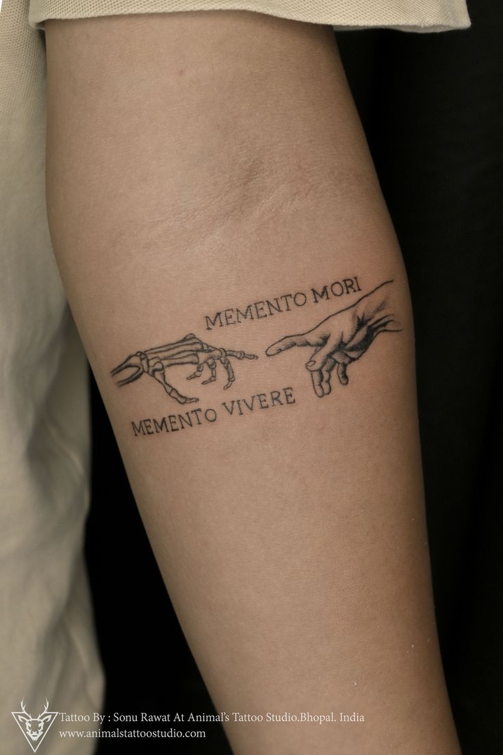 5 Inspiring Memento Mori Tattoo Designs