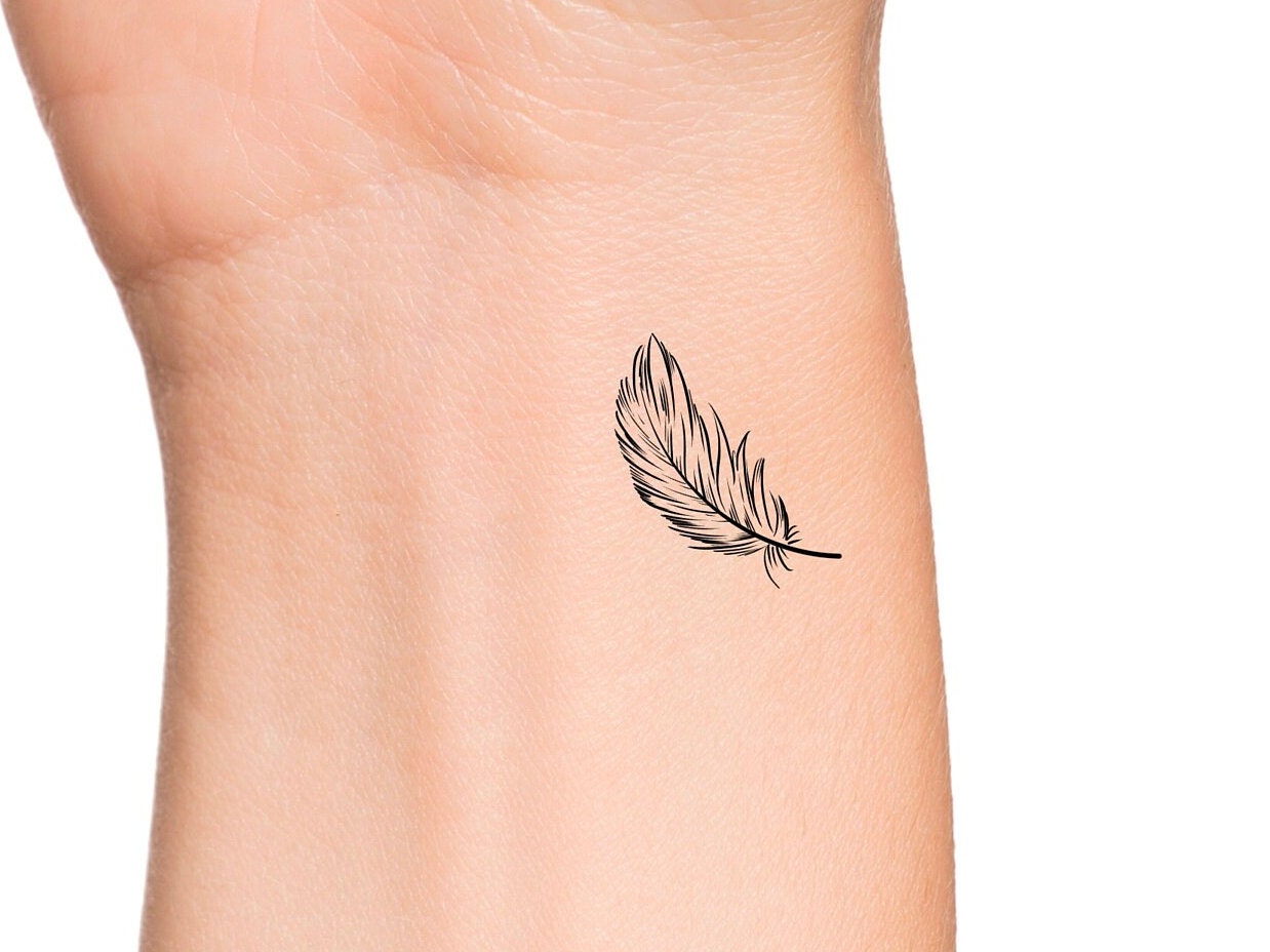 5 Must-Know Tips for Your Feather Tattoo Design