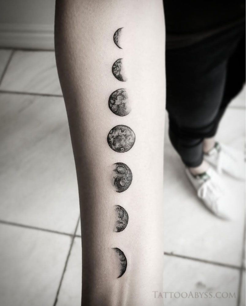 Moon Phases Tattoo By Adhit Tatuaje De La Fase Lunar Tatuaje De