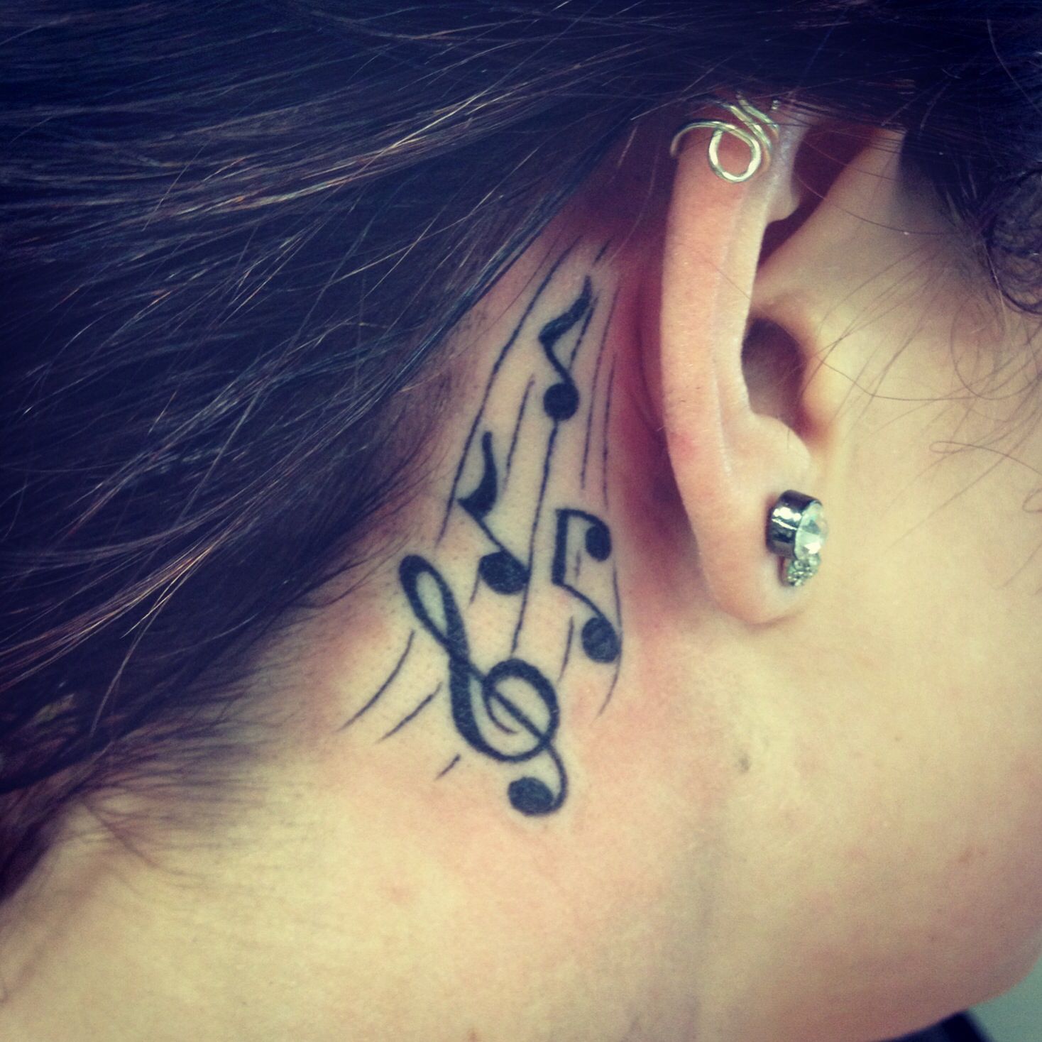 Music Notes Behind The Ear Music Tattoo Designs Music Tattoos Music