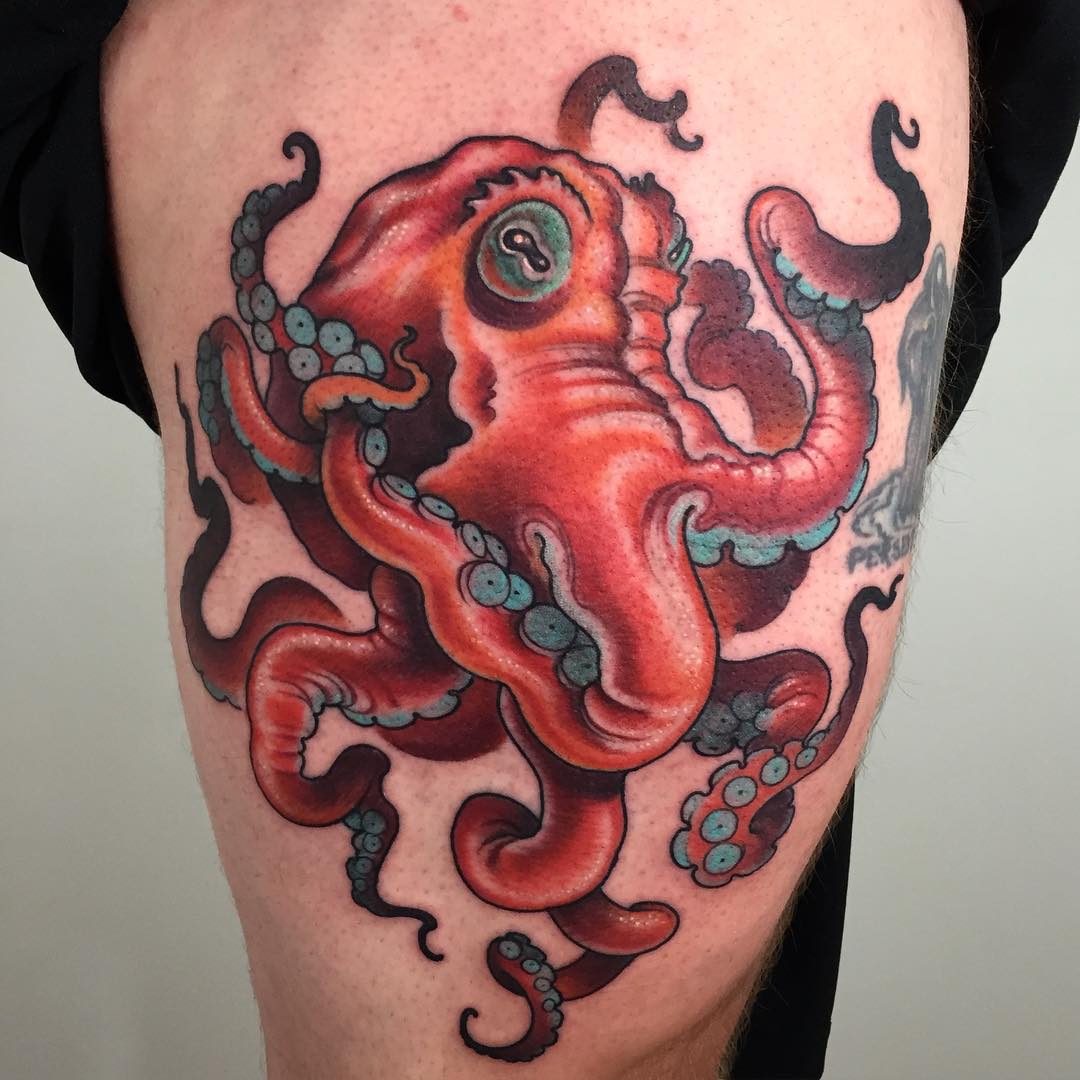 5 Dazzling Octopus Thigh Tattoo Ideas