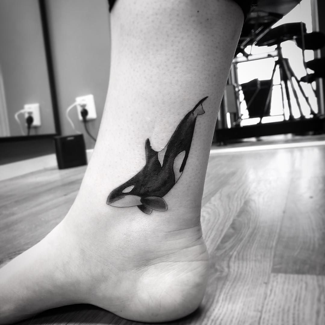 5 Stunning Orca Tattoo Ideas You'll Love