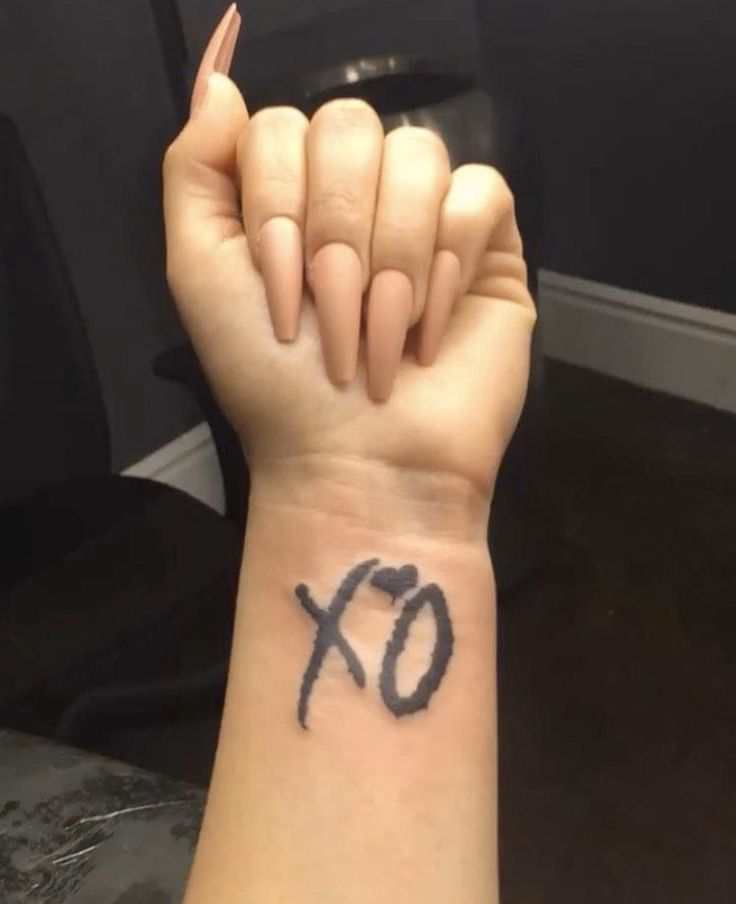 Pin By Cxorina On Abel The Weeknd The Weeknd Tattoo Xo Tattoo