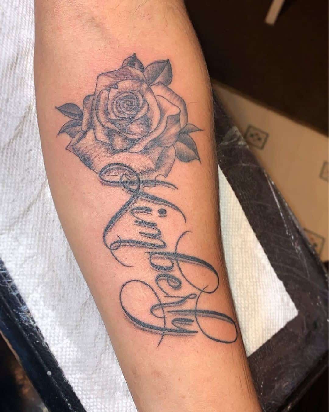 Rose Tattoo With Name Rose Tattoo With Name Rose Heart Tattoo Heart