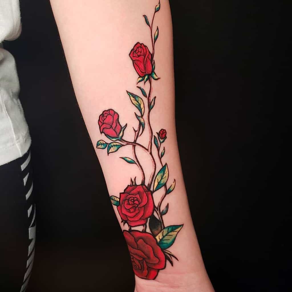 5 Stunning Rose Vine Tattoo Design Ideas