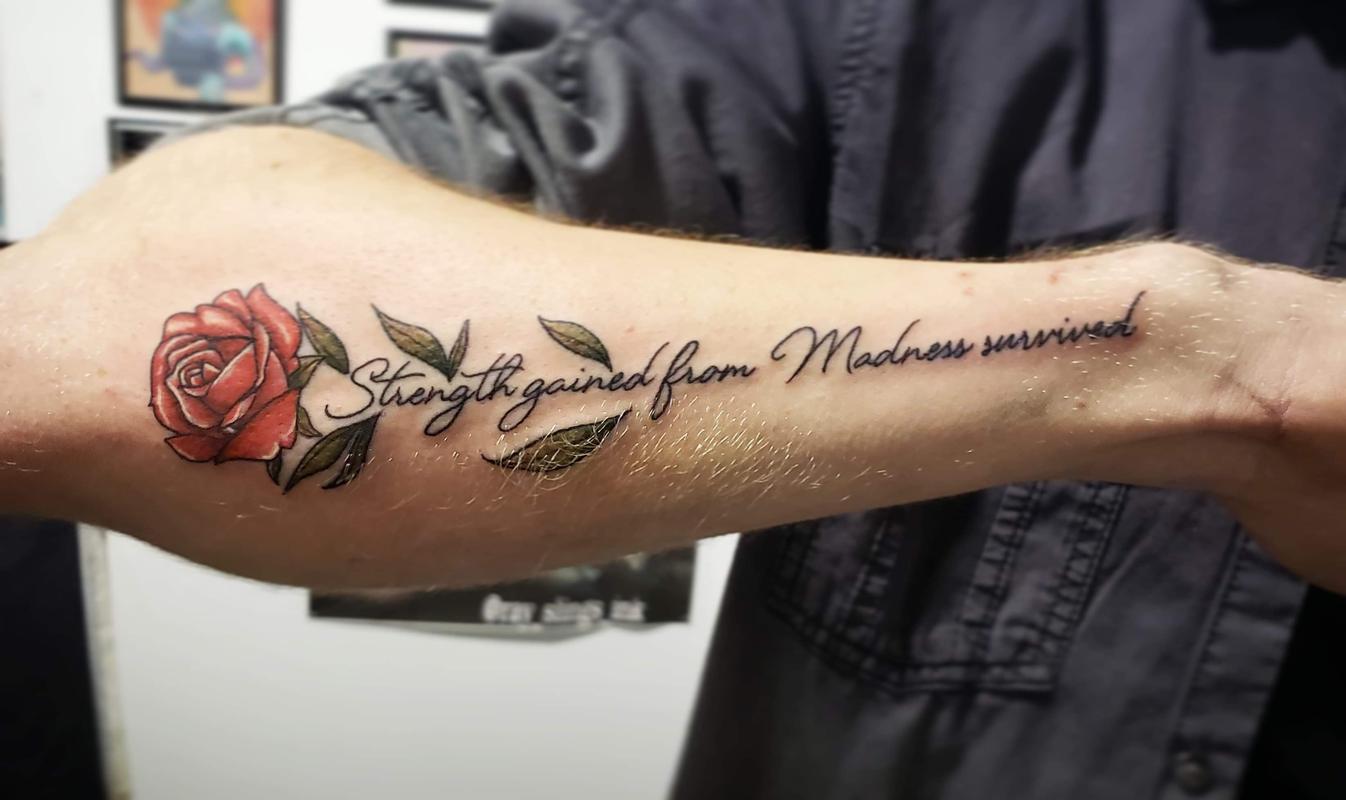 Rose With Script For It S Stem By Kelvinng Tattoo On Instagram Trendy