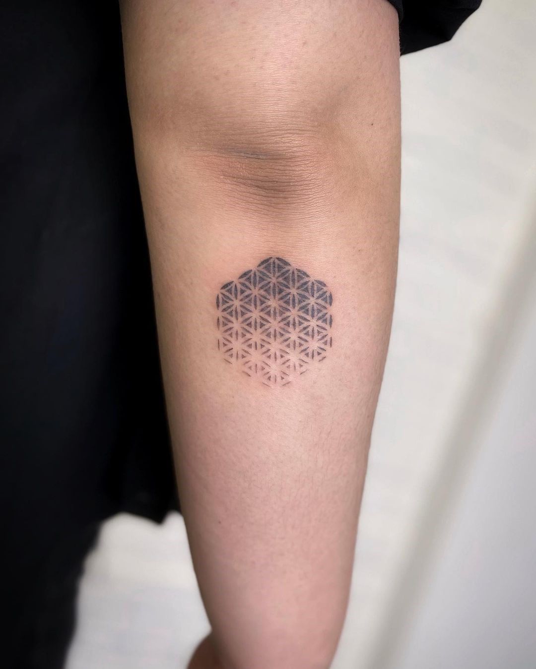 Share More Than 65 Flower Of Life Tattoo Dotwork In Eteachers