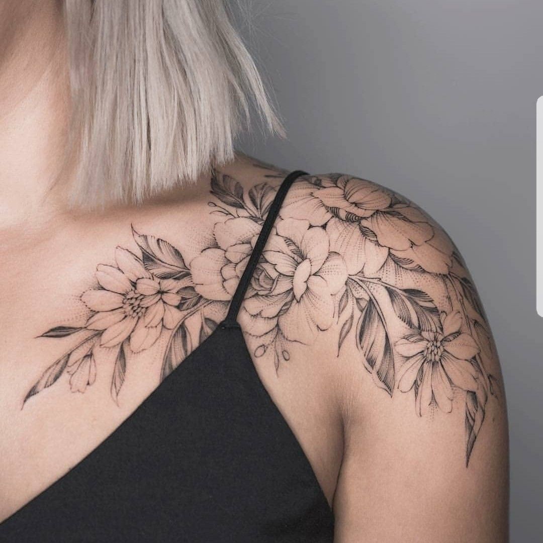 5 Stunning Shoulder Chest Tattoo Designs for Women