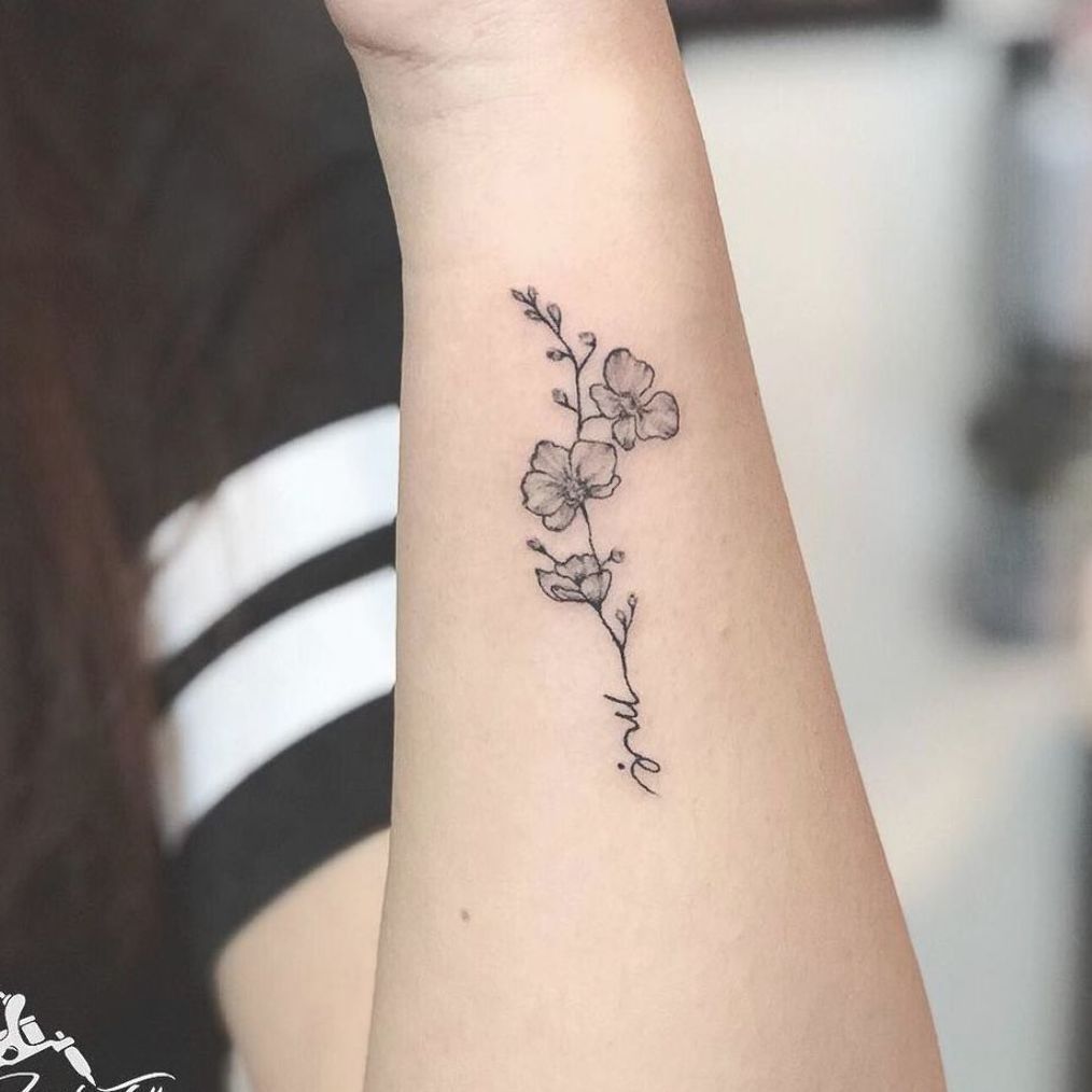 7 Stunning Morning Glory Tattoo Designs You'll Love