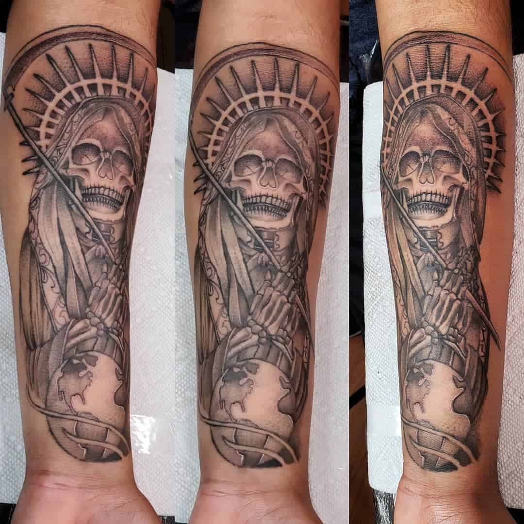 Simple Santa Muerte Tattoo Designs