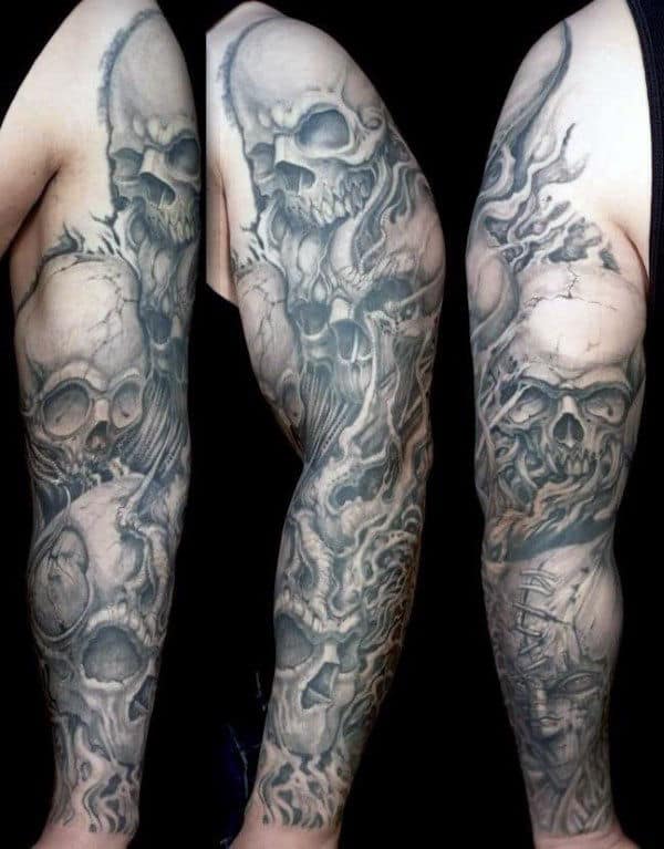 7 Stunning Skull Tattoo Sleeves to Inspire You