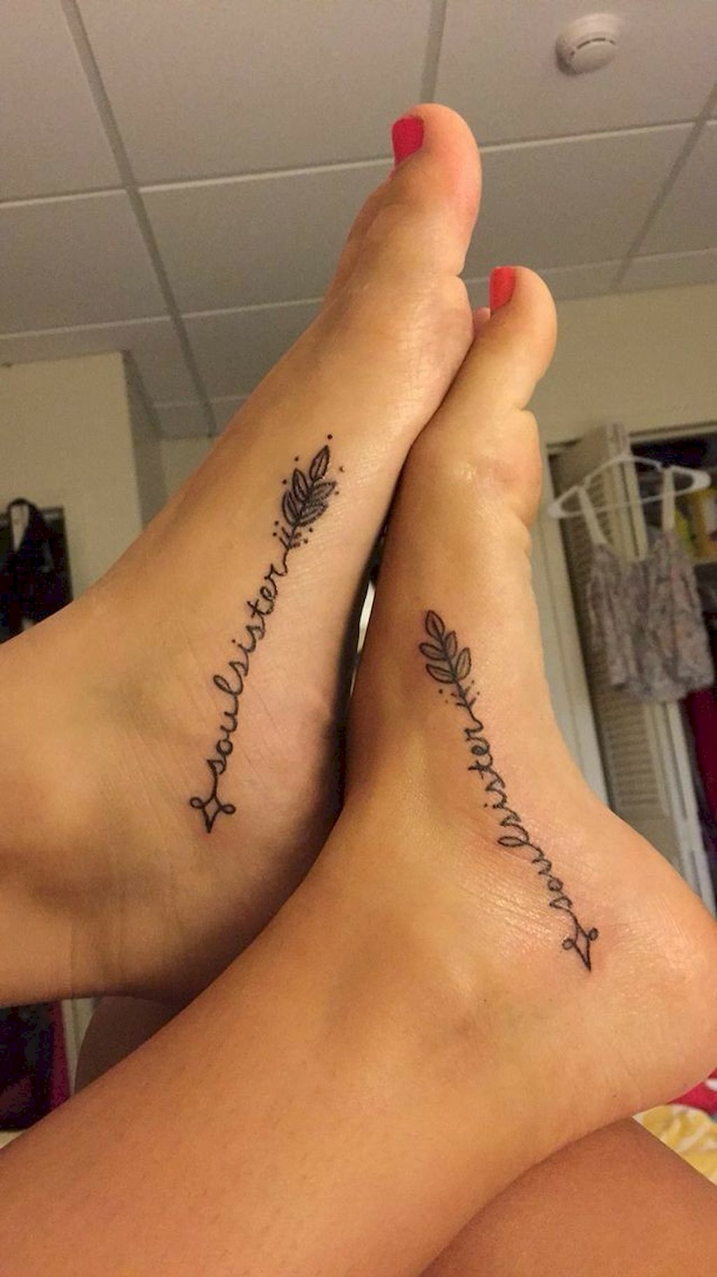 5 Adorable Small Best Friend Tattoo Designs