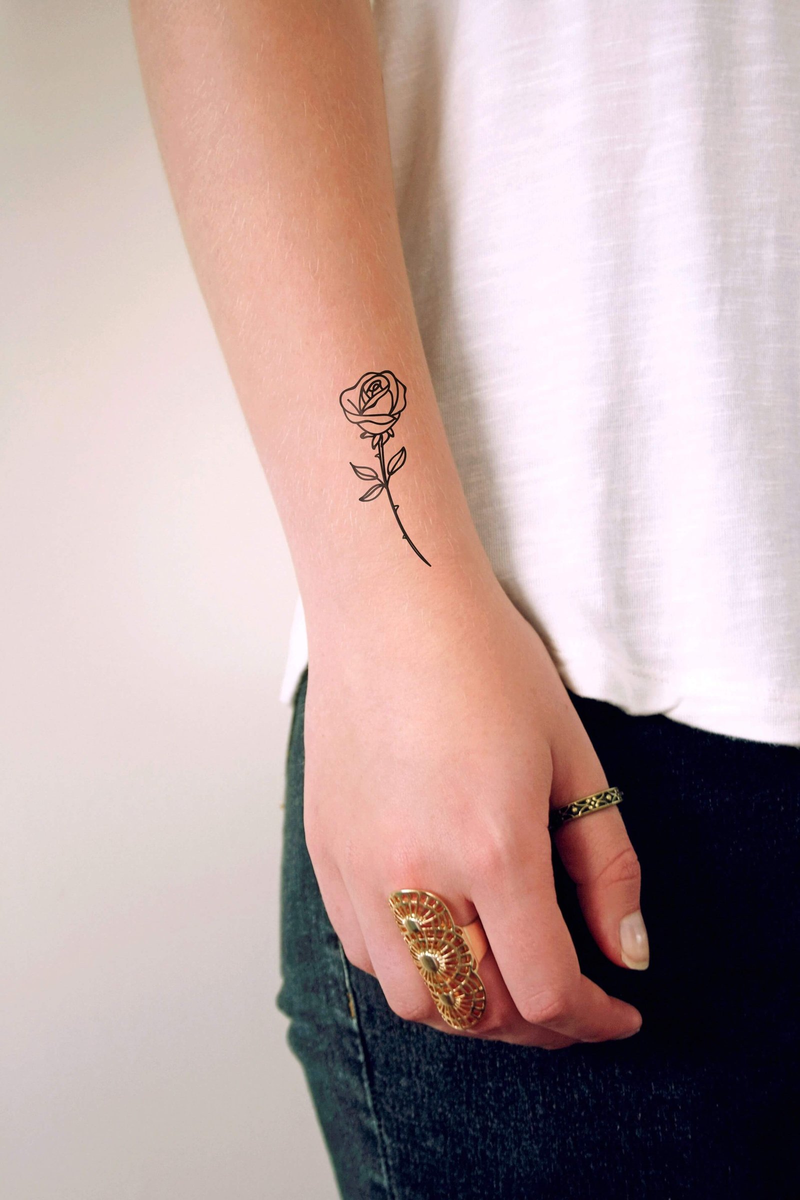 Small Rose Tattoos Placement Styles Tattoo Ideas