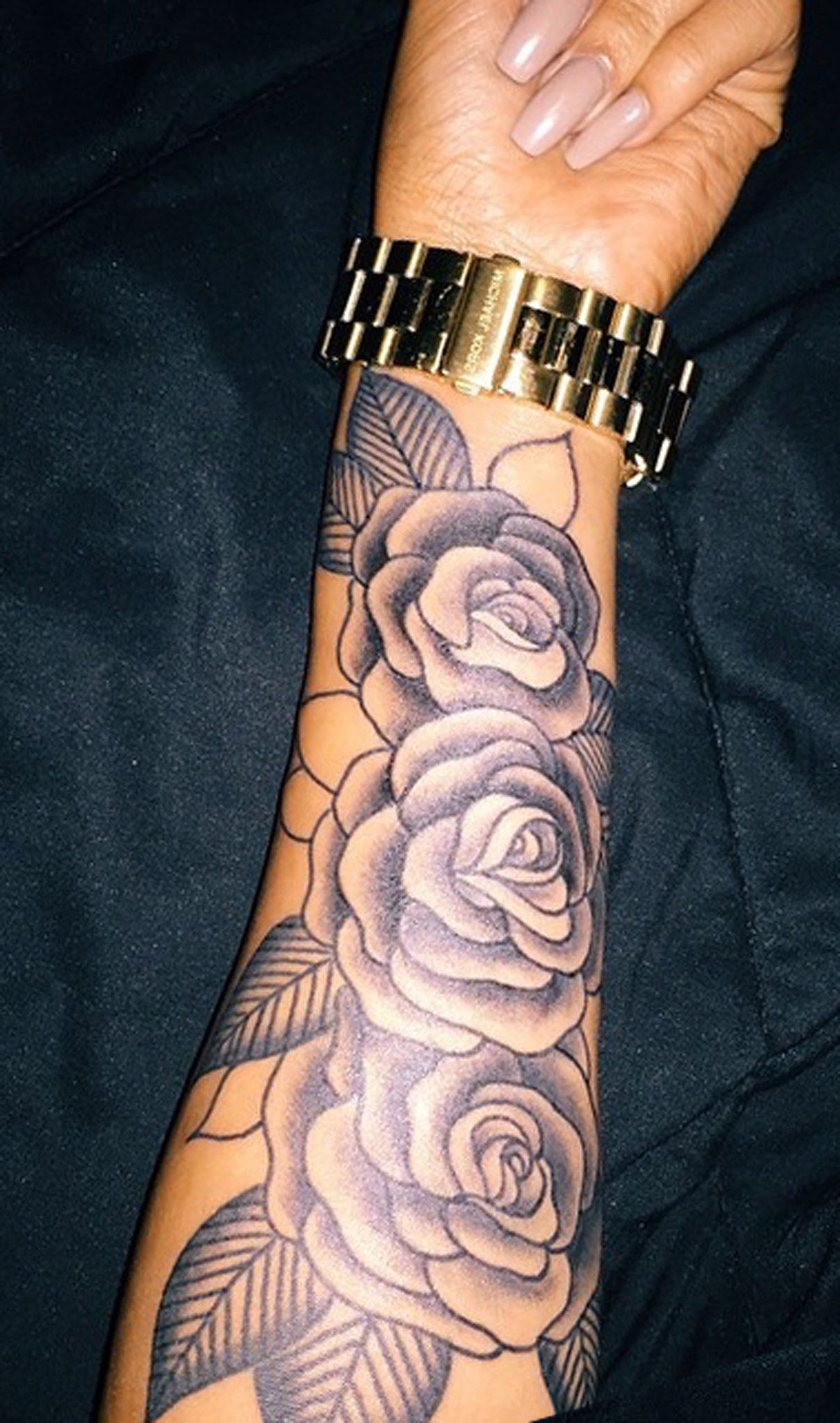 Tattoo Sleeve Designs: Elegant Rose Motifs Unveiled