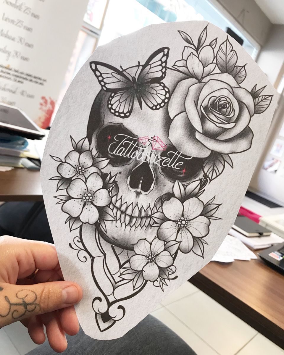 Tattoo In 2022 Skull Tattoo Flowers Floral Skull Tattoos Feminine Skull