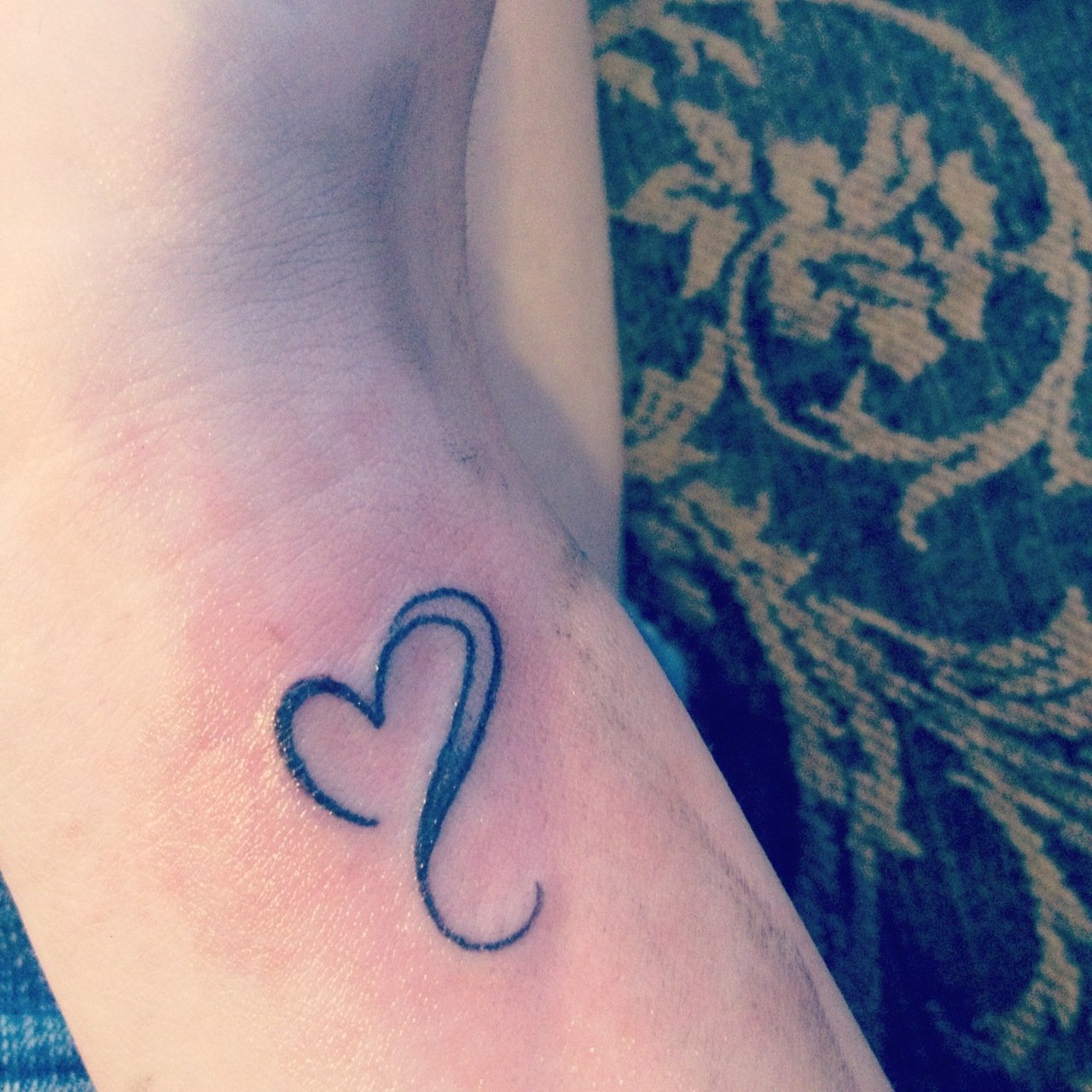 7 Unique Heart Tattoo Ideas for Your Wrist