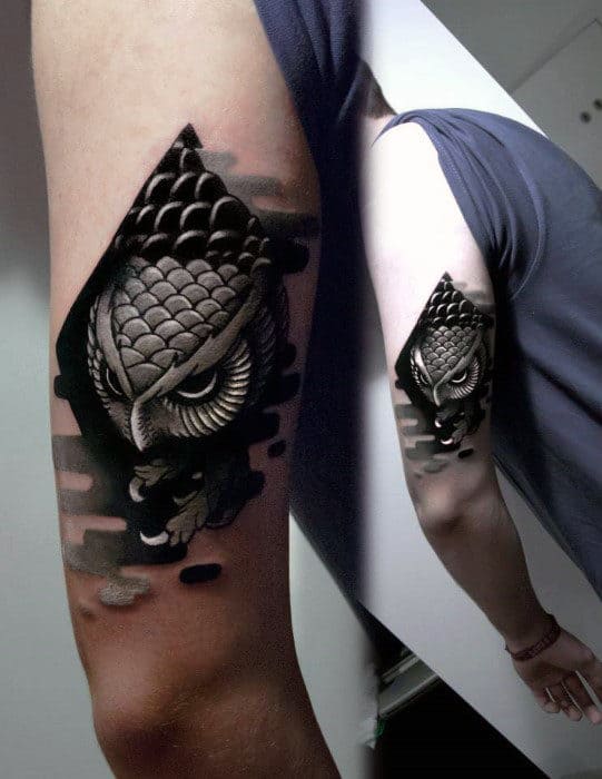 50 Bold Tricep Tattoos For Men - Eye-Catching Designs