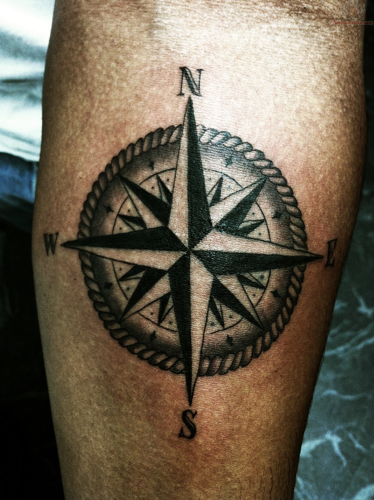 5 Nautical Compass Tattoo Designs You'll Love