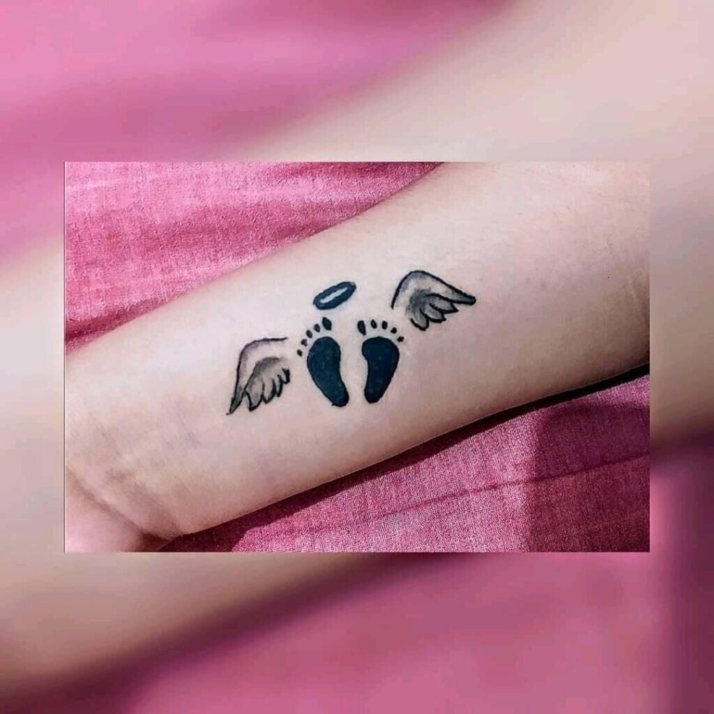 Tatuajes De Angelitos Bebes Significado Y 50 Ideas Aqu Lo