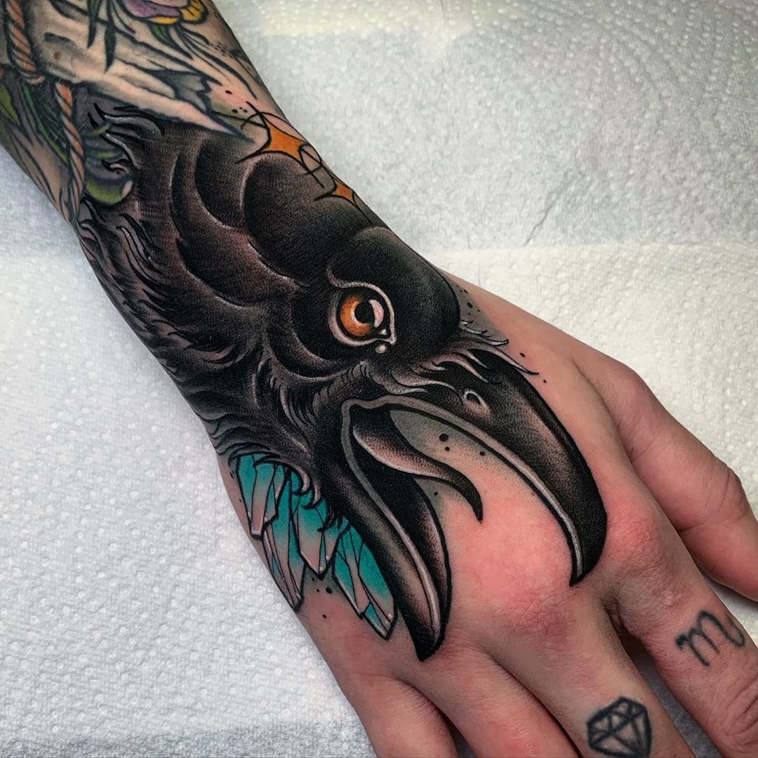 25 Captivating Crow Tattoo Ideas for Inspiration