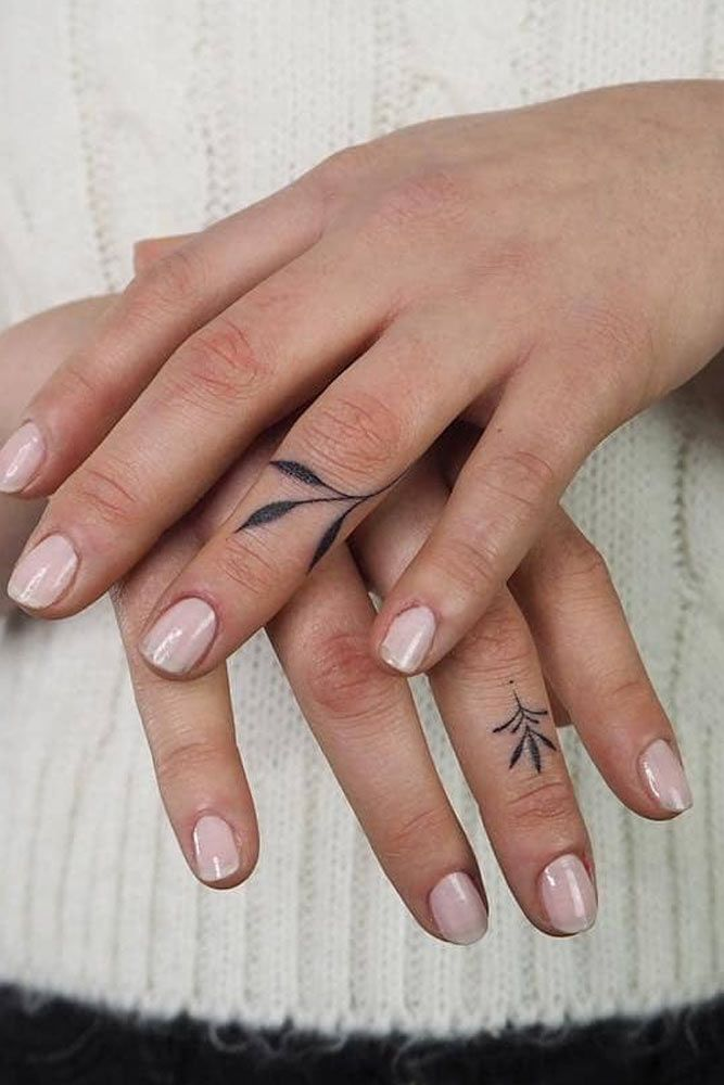 The Most Stylish Mini Tattoo On Finger Designs For Your Fingertips