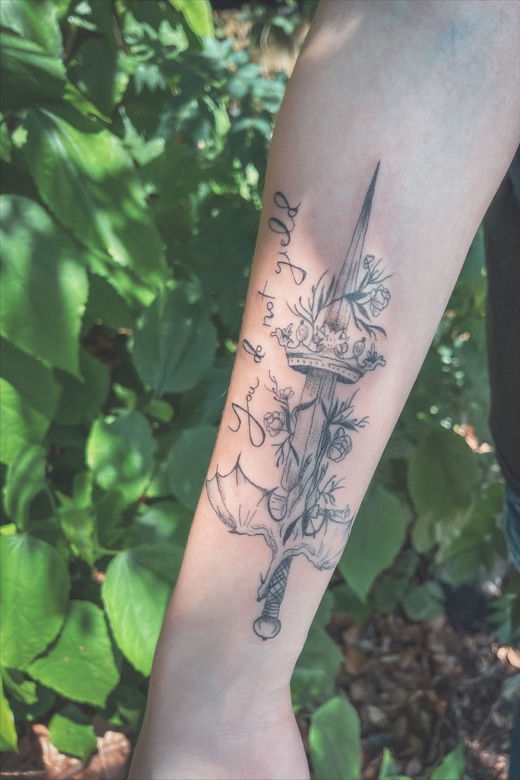 Throne Of Glass Tattoo Bookish Tattoos Book Inspired Tattoos