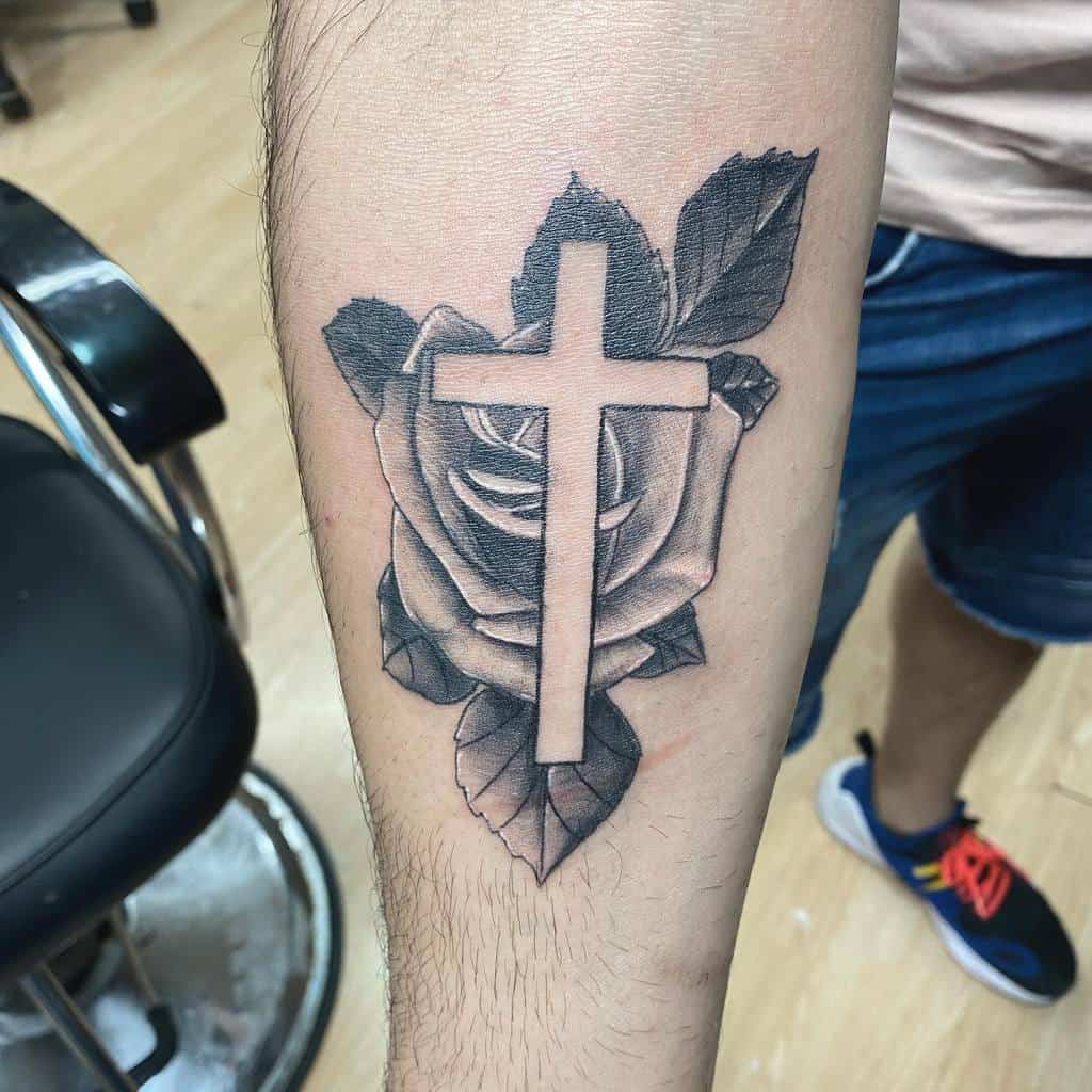 Top 69 Best Small Cross Tattoo Ideas 2020 Inspiration Guide