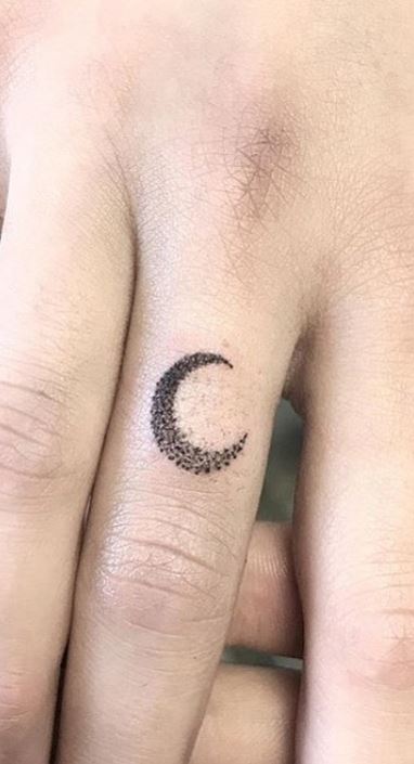 Top 82 Small Moon Tattoos Best In Coedo Com Vn