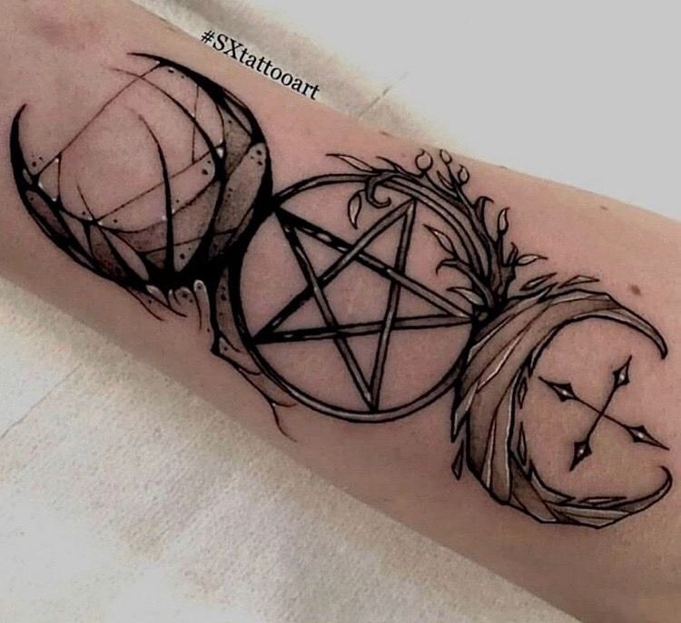 Triple Moon Goddess By Deadhera Wiccan Tattoos Wicca Tattoo