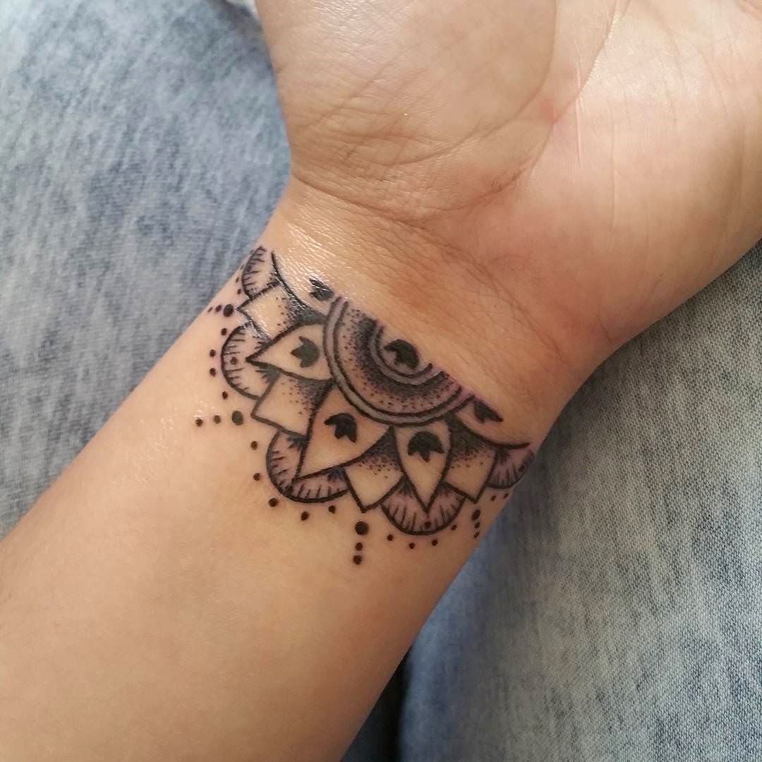 Unique Tattoo Ideas For Women Wrist Viraltattoo