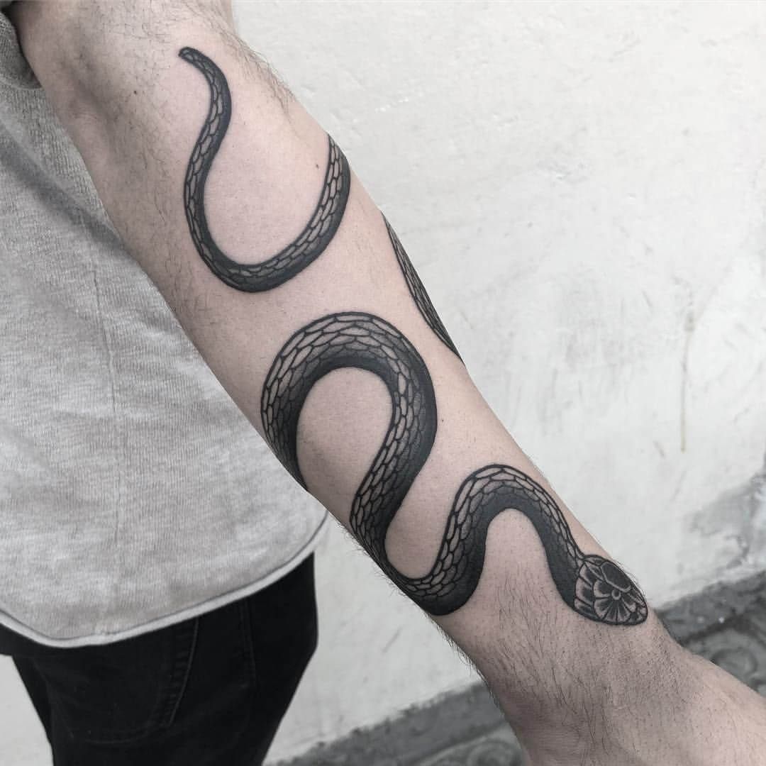 What Are The Meanings Of Snake Tattoos In 2022 Around Arm Tattoo