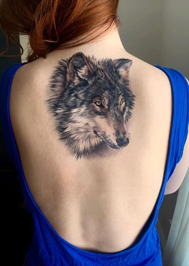 5 Must-Know Tips for Wolf's Fine Line Tattoos