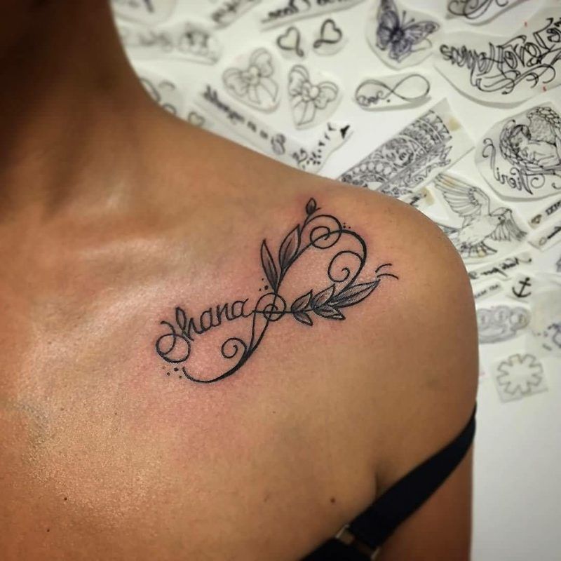 5 Stunning Designs for Women's Infinity Name Tattoos